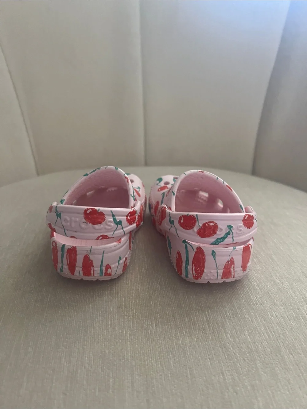 CROCS light pink